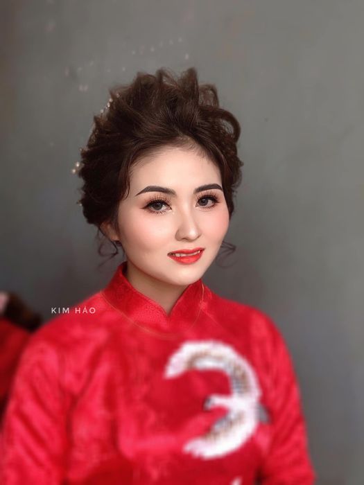 Kim Hảo Wedding - Nghệ thuật trang điểm cô dâu thanh lịch