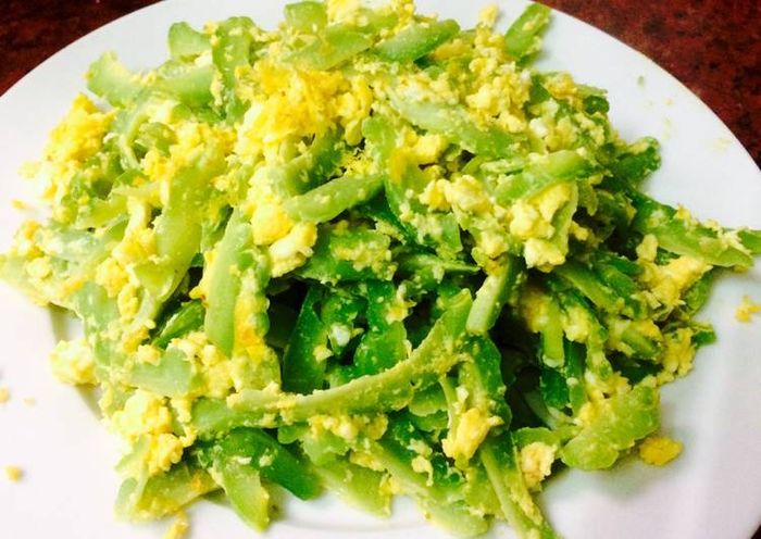 Khổ qua xào trứng gà - Hình 2