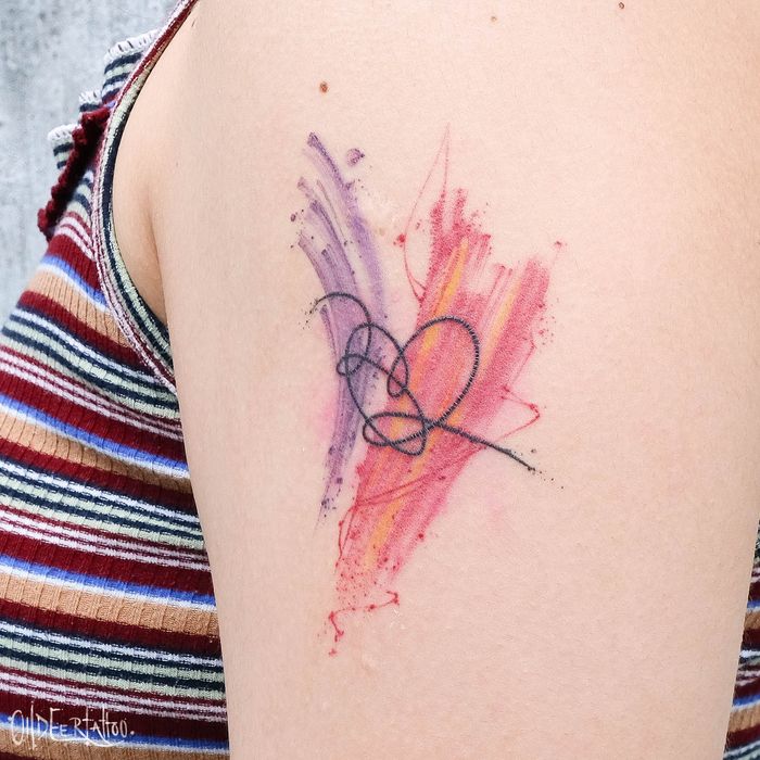 Hình ảnh tại <i>Deer Tattoo</i>