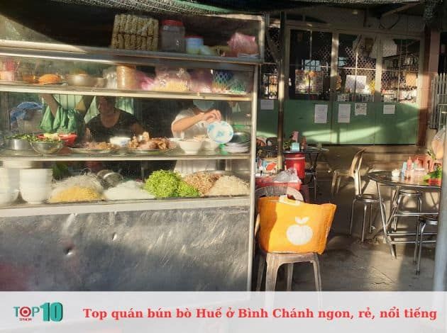 Bún Bò Bà Năm - Đặc sản Huế giữa lòng Sài Gòn