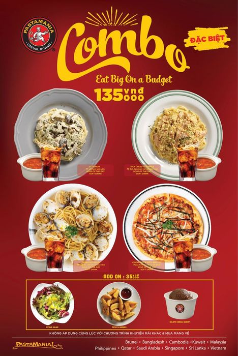 Không gian quảng trường Ý thu nhỏ tại PastaMania Vietnam