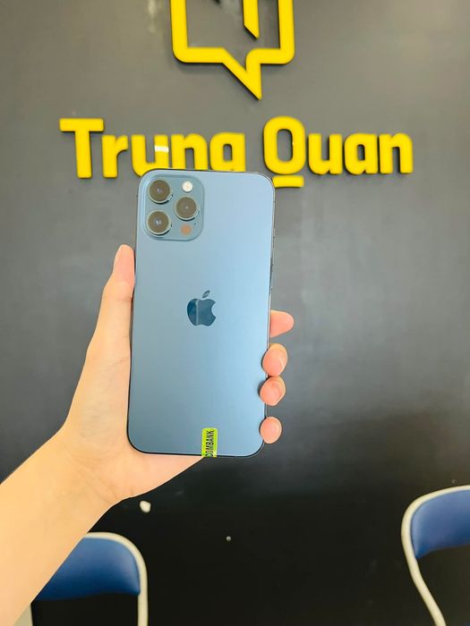 Không gian trải nghiệm sản phẩm tại Trung Quân Mobile
