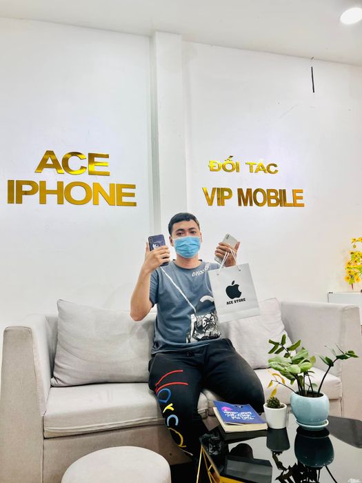 Không gian trưng bày hiện đại tại ACE PHONE