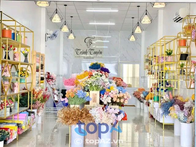 Trịnh Tuyền - Điểm hẹn của những tâm hồn yêu hoa tại Cà Mau