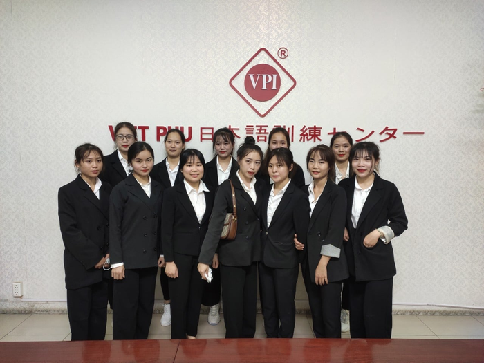 Hình ảnh trụ sở hiện đại của Việt Phú tại Hà Nội