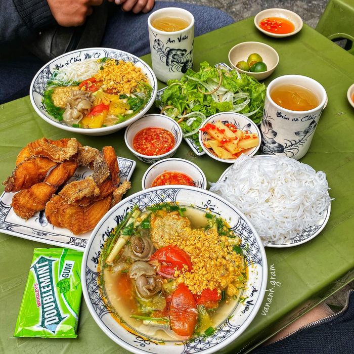 Hình ảnh Bún Cá Chấm Giòn Ngọc Lan - Không gian ấm cúng