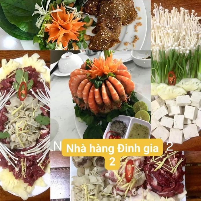 Không gian ấm cúng tại Nhà Hàng Đinh Gia 2