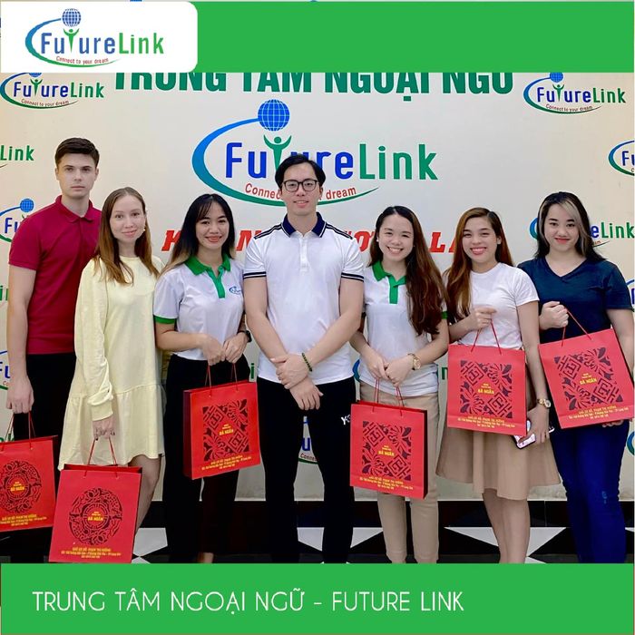 Không gian học tập hiện đại tại Future Link