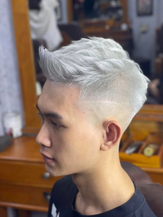 Không gian hiện đại tại 5 BarBer