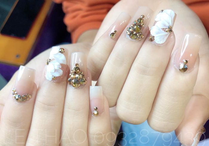 Những tác phẩm nghệ thuật nail tại Nail Mi Lê Thảo (Ảnh 3)