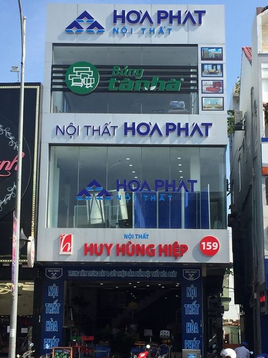 Không gian trưng bày ấn tượng tại showroom HUY HÙNG HIỆP - Đà Nẵng