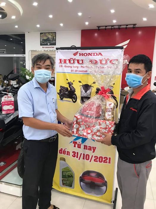 Hình ảnh showroom Honda Hữu Đức sang trọng