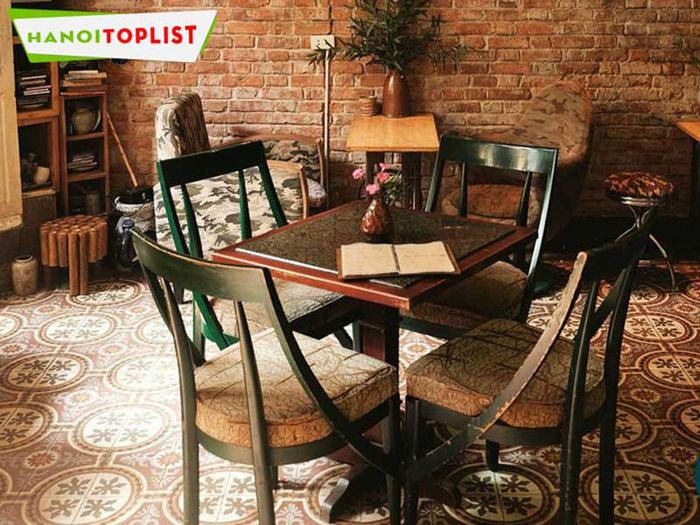 loading-t-cafe-Tripi