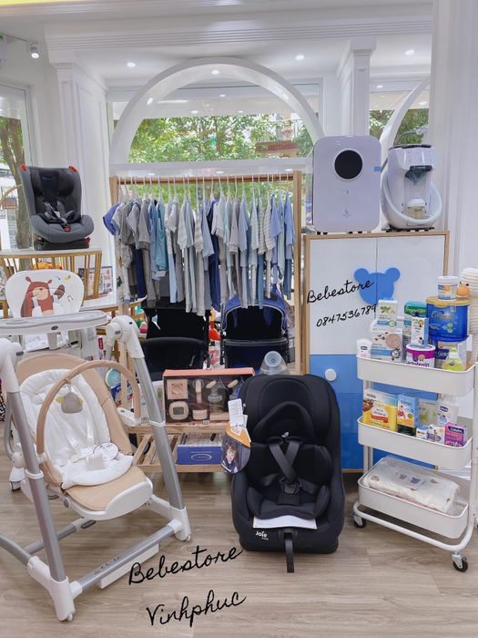 Không gian mua sắm hiện đại tại Bé Bé Store