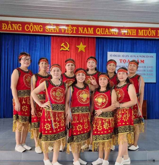 Bộ sưu tập đa phong cách tại Đào Thị Hồng Minh - Ảnh 3