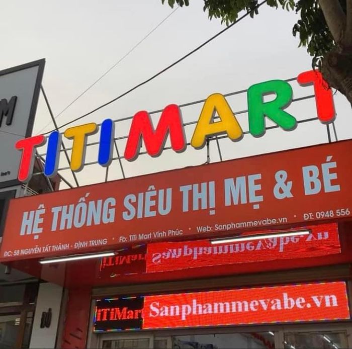 Không gian mua sắm tiện nghi tại TiTi Mart Vĩnh Phúc