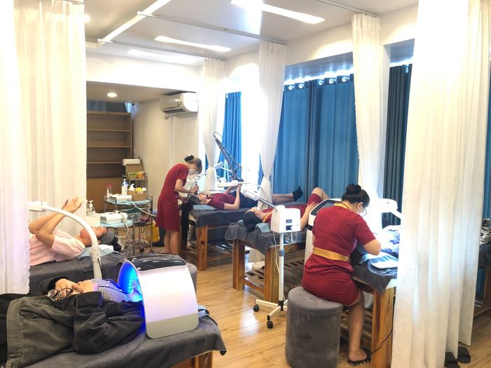 Hình ảnh phòng điều trị tiêu chuẩn tại SKINONE