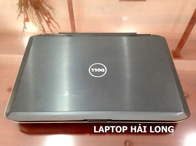 Hải Long là một trong những địa chỉ uy tín hàng đầu tại TP.HCM, nằm trong Top 10 nơi cung cấp laptop cũ chất lượng và đáng tin cậy.