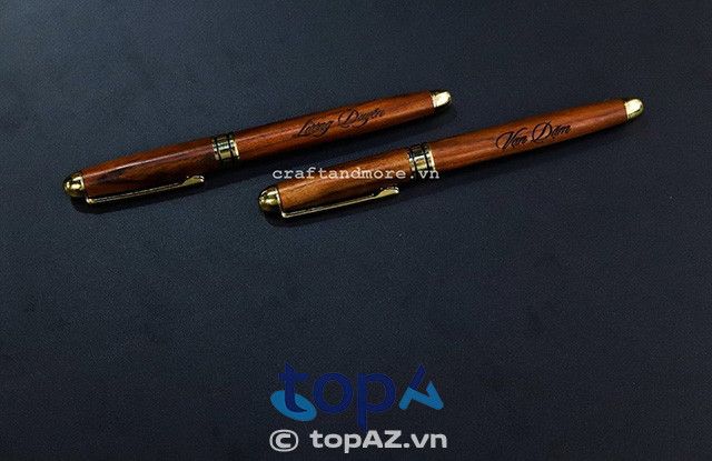 Địa chỉ mua quà tặng thầy cô tinh tế và ý nghĩa tại TP.HCM