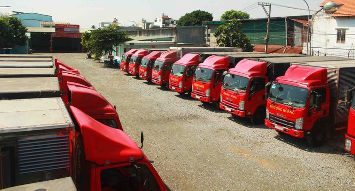 Hình ảnh trung tâm điều hành Phượng Hoàng Vận Tải