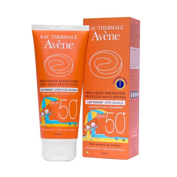 Hình ảnh thực tế kem chống nắng Avène Very High Protection SPF50+ - thiết kế chai 100ml tiện lợi, dễ dàng sử dụng khi du lịch