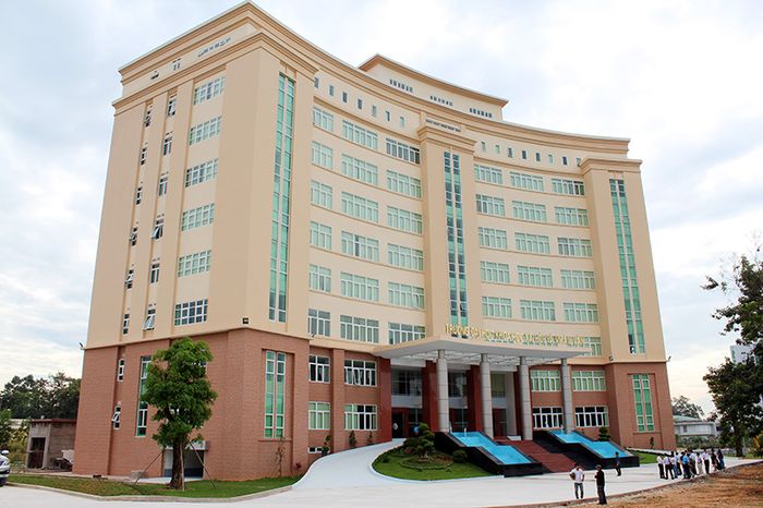 Khuôn viên hiện đại của Đại học KHXH&NV - ĐHQG TP.HCM