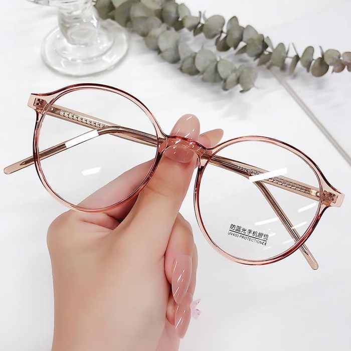 Hình ảnh Mắt kính Dũng Phong số 2
