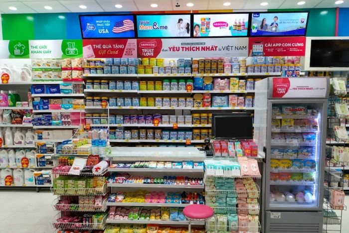 Góc trưng bày đa dạng tại Siêu thị Con Cưng