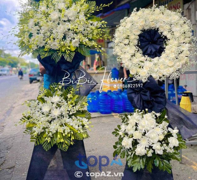 Dịch vụ hoa chia buồn tại Quận 12