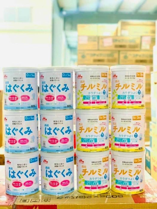 Kệ trưng bày sản phẩm đa dạng tại Siêu Thị Sữa Milkmart