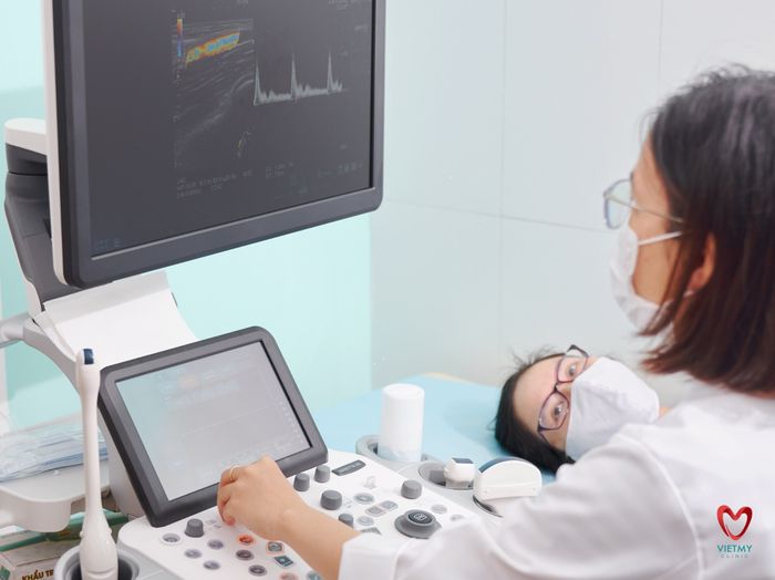 Hình ảnh không gian khám chữa bệnh tiêu chuẩn tại Phòng khám Đa khoa Quốc tế Việt Mỹ