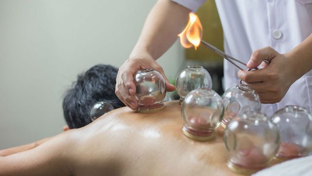 Địa chỉ cạo gió giác hơi tại TPHCM