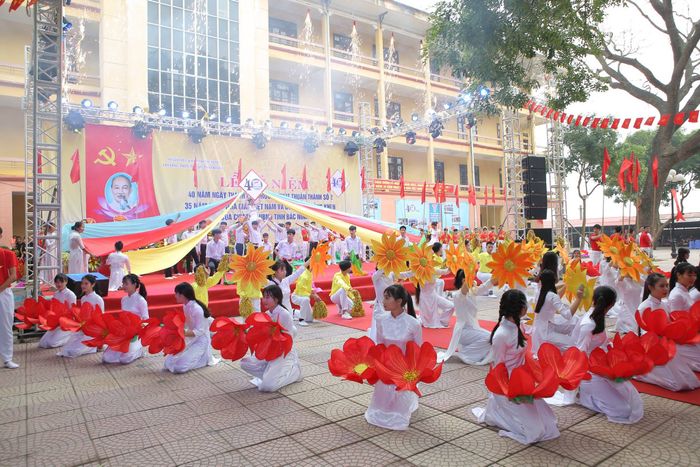 Hình ảnh nổi bật về Trường THPT Thuận Thành số 2