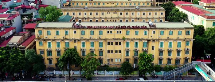 Toàn cảnh khuôn viên Đại học KHXH&NV - ĐHQG Hà Nội
