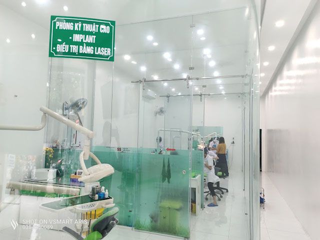 Nha khoa Gia Đình xứng đáng là một trong những lựa chọn hàng đầu cho bạn khi tìm kiếm phòng khám nha khoa chất lượng tại TP Quảng Ngãi.