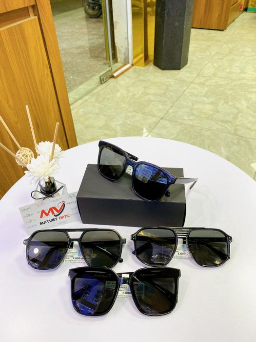 Bộ sưu tập kính thuốc đa dạng tại Mắt Việt OPTIC