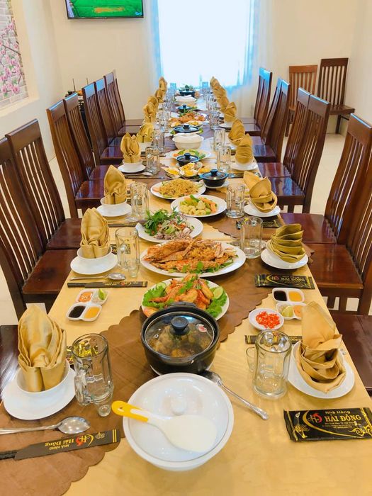 Bữa tiệc hải sản thượng hạng được trình bày tinh tế tại Hải Đông
