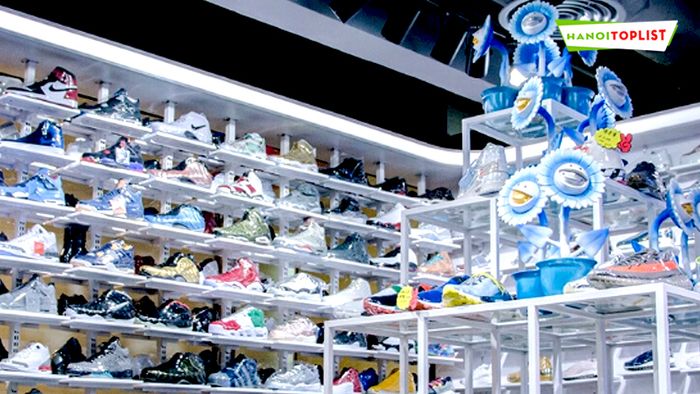shop-authentic-shoes-ha-noi-Mytour