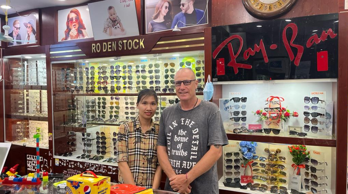 Bộ sưu tập kính đa dạng tại Xanhpon Eyewear