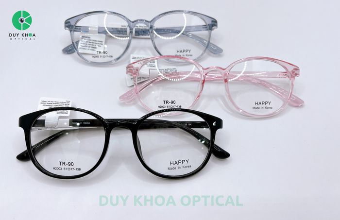 Không gian sang trọng tại Duy Khoa Optical