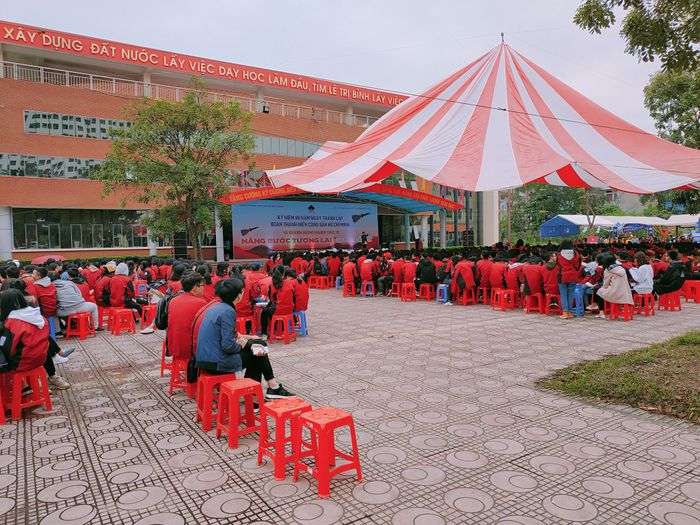 Trường THPT chuyên Bắc Giang - Hình ảnh 2