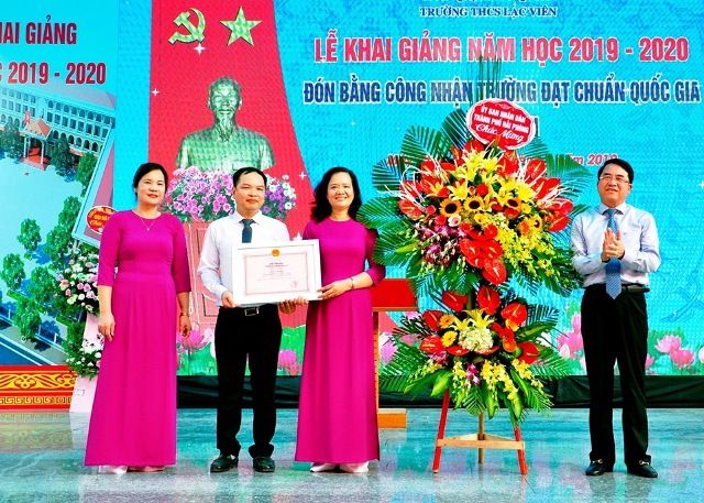 Hình ảnh ấn tượng về THCS Lạc Viên