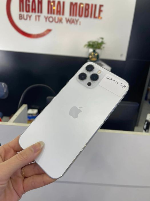 Không gian phục vụ khách hàng tại Ngân Mai Mobile