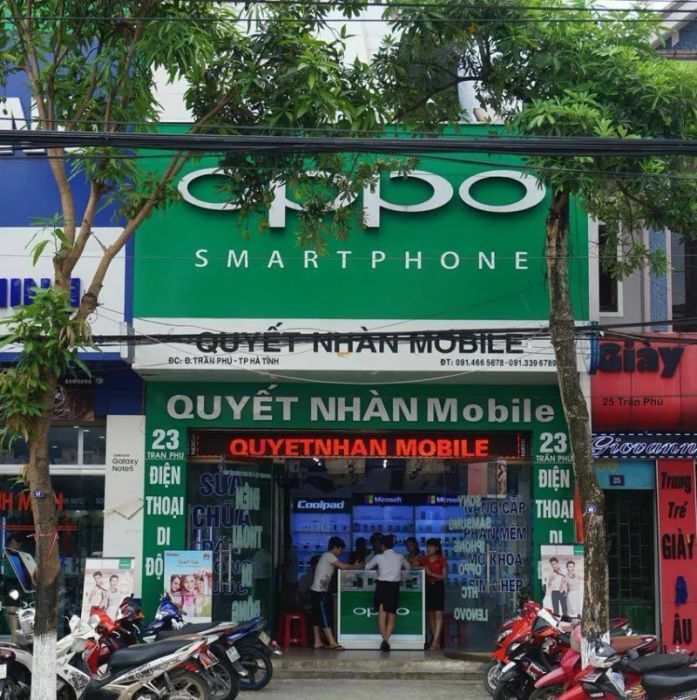 Không gian làm việc chuyên nghiệp tại Quyết Nhàn Mobile