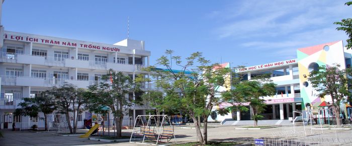 Hình ảnh đẹp về Trường Tiểu Học Phù Đổng