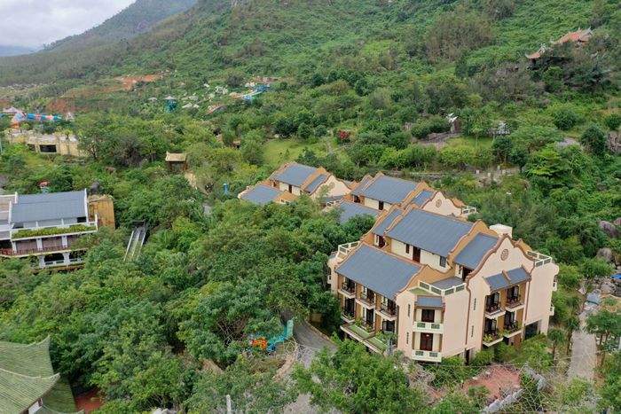 Ảnh khuyến mãi 8/3 tại Công Viên Suối Khoáng Nóng Núi Thần Tài