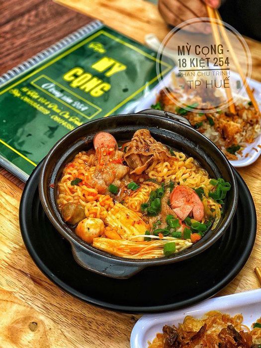 Khám phá tô mỳ cay đặc biệt tại Mỳ Cọng - Ảnh 1