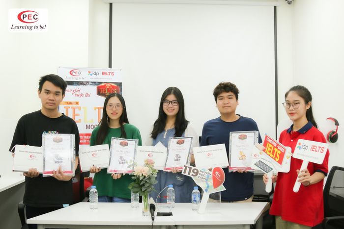 Hoạt động giảng dạy tại Trung tâm PEC