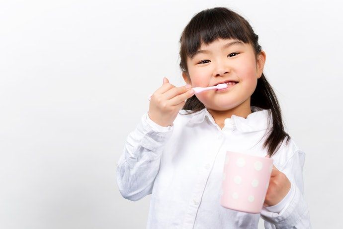 Hình ảnh minh họa bàn chải đánh răng cho trẻ 6-12 tuổi (Nguồn: Internet)