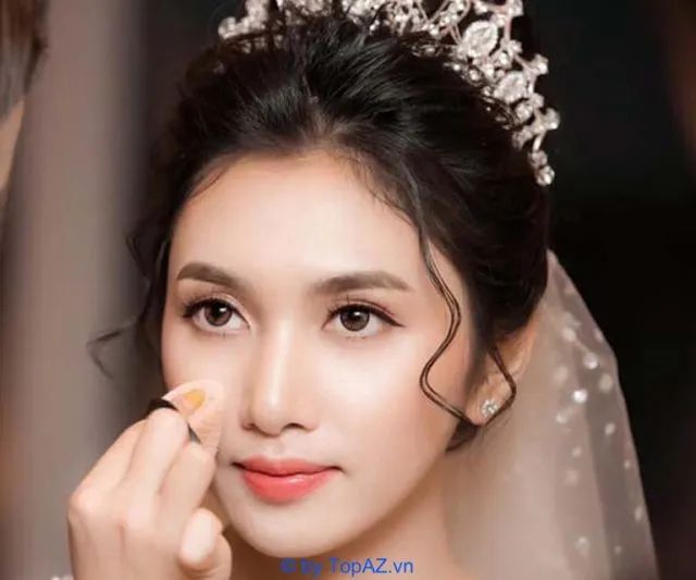 Gợi ý địa chỉ makeup cô dâu chất lượng tại Hà Nội